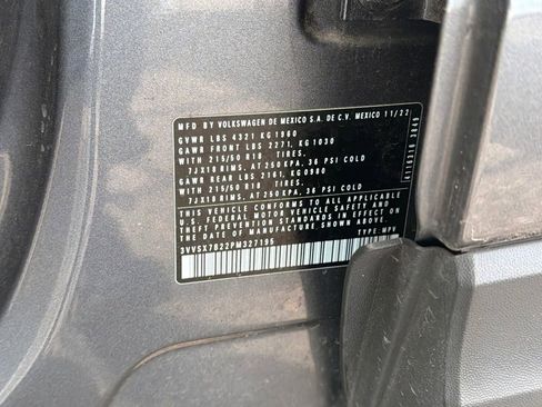 Used 2023 Volkswagen Taos SE image 28