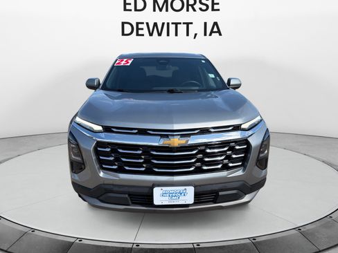 Used 2025 Chevrolet Equinox LT AWD/4WD image 8