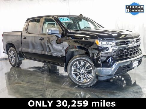 Used 2023 Chevrolet Silverado 1500 LT image 2
