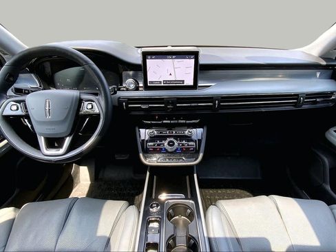 Used 2022 Lincoln Corsair Reserve w/ Equipment Group 201A AWD/4WD image 16