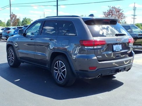 Used 2021 Jeep Grand Cherokee Trailhawk w/ Trailhawk Luxury Group AWD/4WD image 5