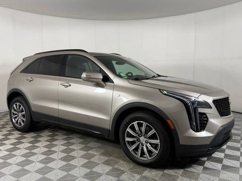 Certified 2023 Cadillac XT4 Sport FWD image 6