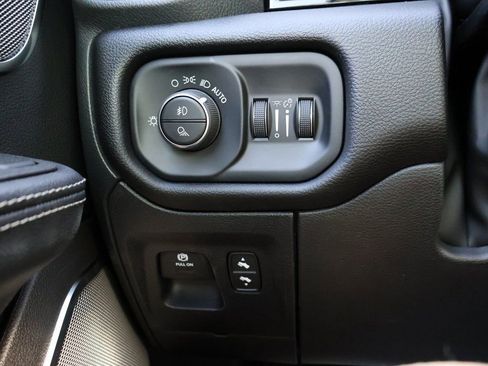 New 2026 RAM 1500 Laramie w/ Night Edition image 31