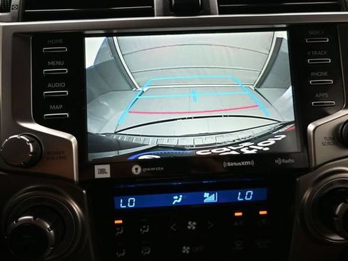 Used 2020 Toyota 4Runner Limited AWD/4WD image 21
