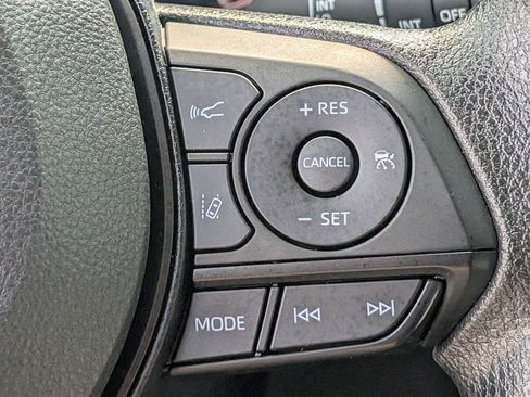 Certified 2025 Toyota RAV4 XLE AWD/4WD image 16