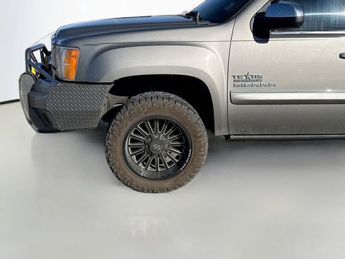 Used 2013 GMC Sierra 1500 SLE image 12