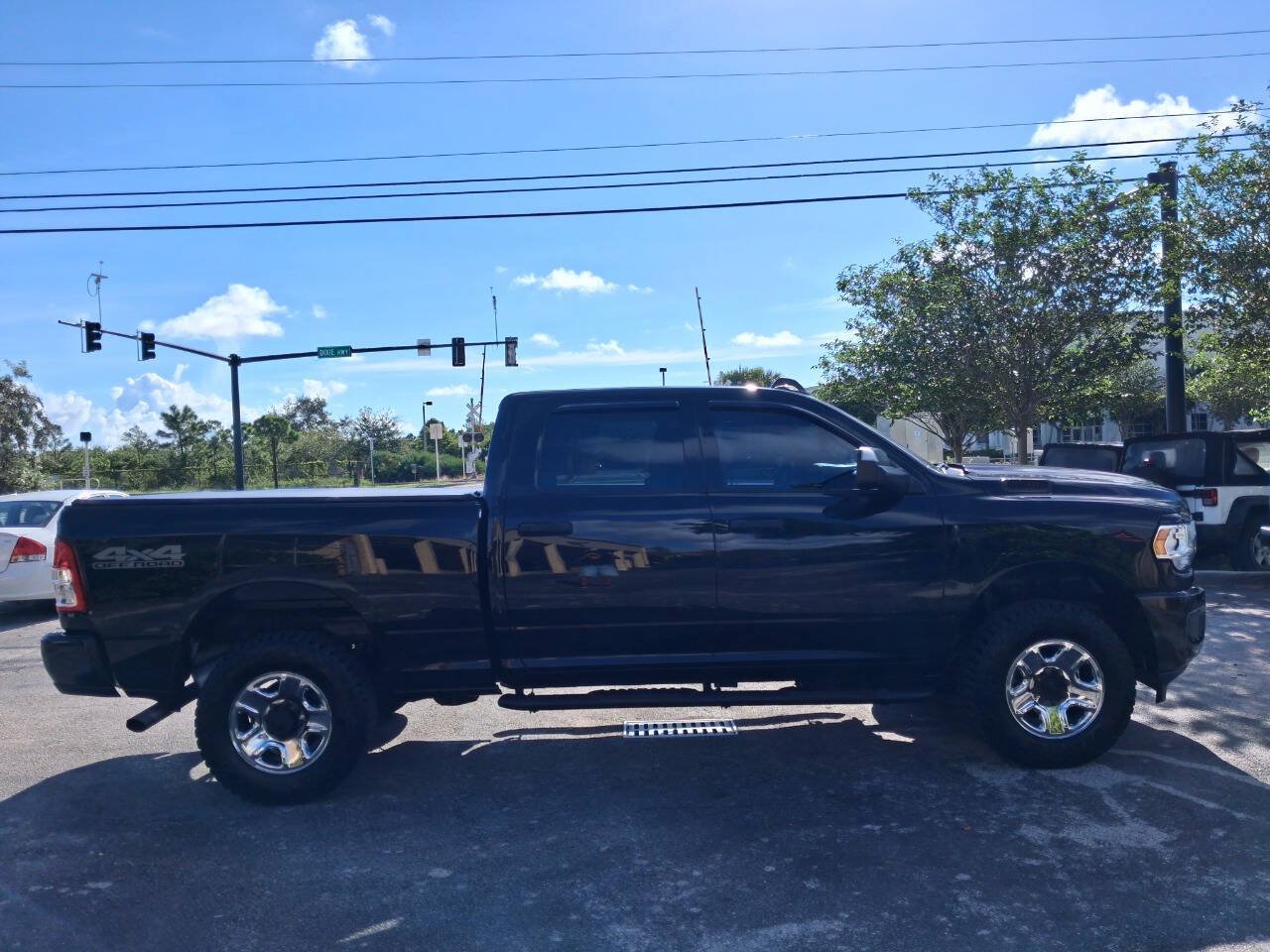 Used 2020 RAM 2500 Tradesman AWD/4WD image 5