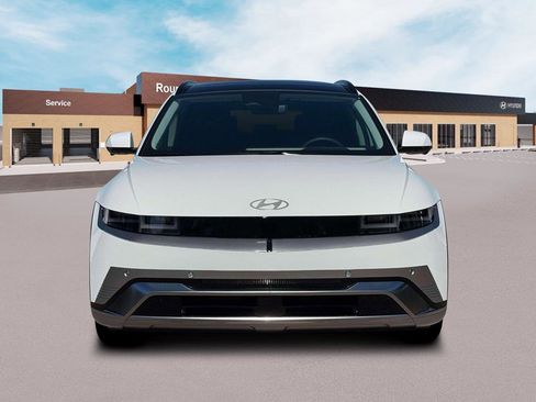 New 2026 Hyundai Ioniq 5 Limited image 12