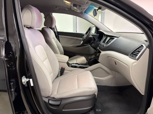 Used 2018 Hyundai Tucson SEL AWD/4WD image 10