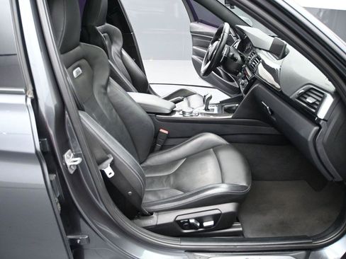 Used 2017 BMW M3 RWD image 15