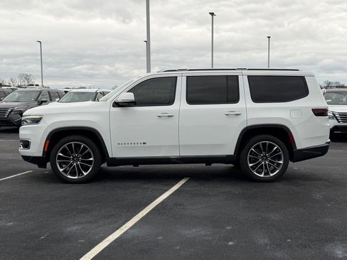 Used 2022 Jeep Wagoneer Series III w/ Premium Group I image 8