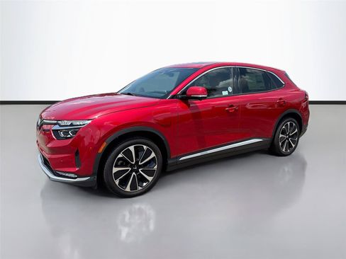New 2025 VinFast VF 8 Plus AWD/4WD image 3