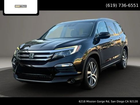 Used 2016 Honda Pilot Touring image 1