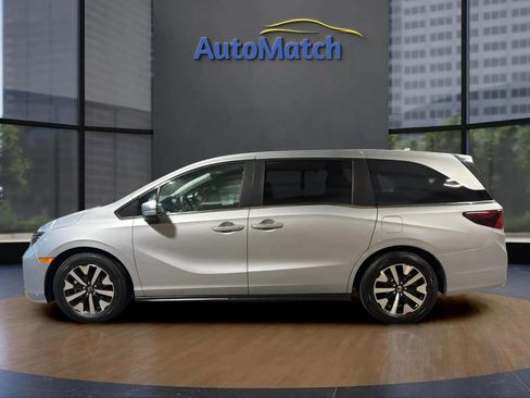 Used 2025 Honda Odyssey EX-L image 6