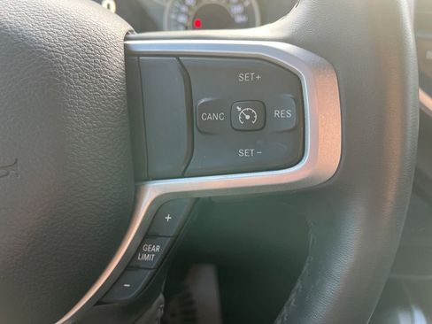 Used 2024 RAM 2500 Big Horn w/ Sport Appearance Package AWD/4WD image 40