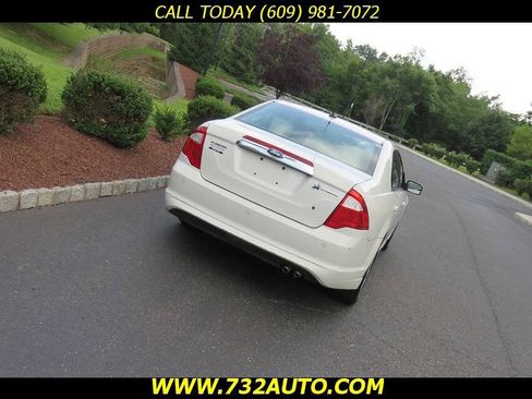 Used 2012 Ford Fusion Hybrid FWD image 17