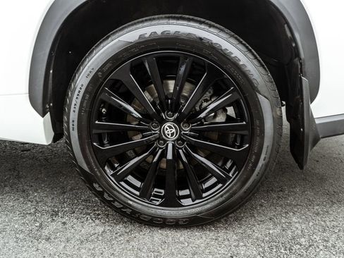 Used 2025 Toyota Highlander XSE image 37