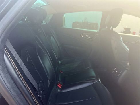 Used 2015 Chrysler 200 C w/ Navigation & Sound Group I image 26
