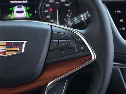 New 2025 Cadillac XT5 Premium Luxury w/ Technology Package image 21
