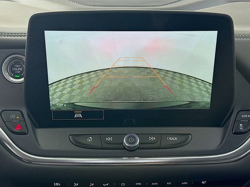 Used 2023 Chevrolet Blazer LT image 22