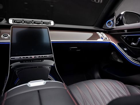 Used 2024 Mercedes-Benz S 63 AMG S image 45