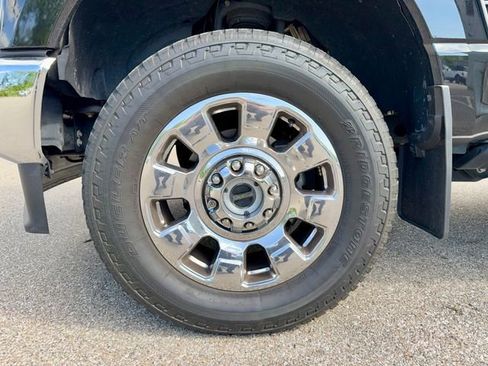 Used 2023 Ford F250 King Ranch w/ Chrome Package AWD/4WD image 38