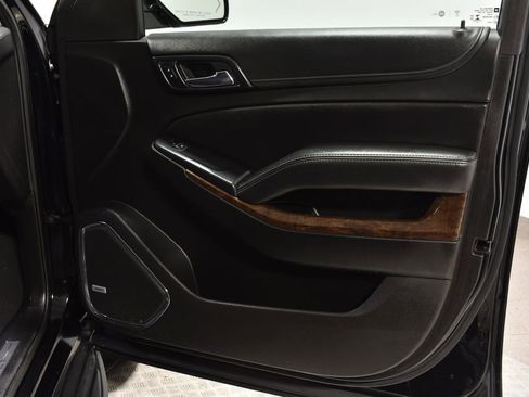 Used 2019 Chevrolet Tahoe LT image 32