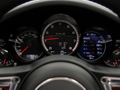 Used 2019 Porsche 911 Turbo S image 20