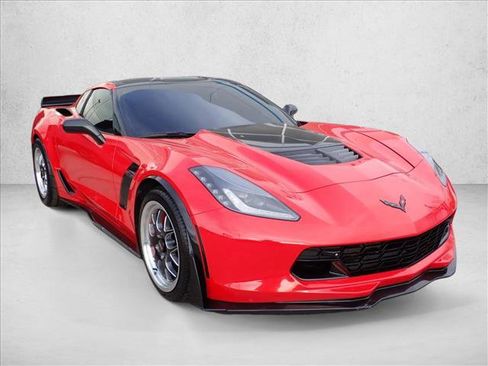 Used 2016 Chevrolet Corvette Z06 w/ 3LZ Preferred Equipment Group image 6