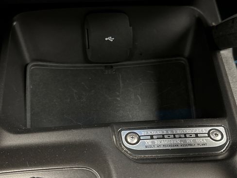 Used 2023 Ford Bronco Outer Banks image 17