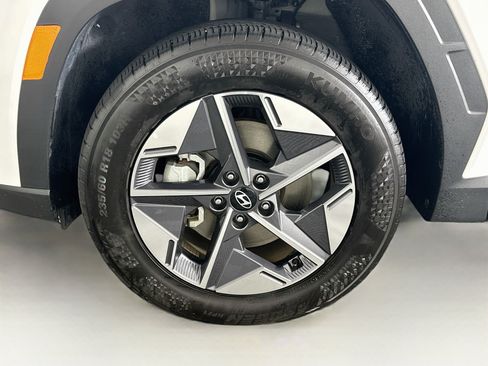 Used 2026 Hyundai Tucson SEL Plus AWD/4WD image 11