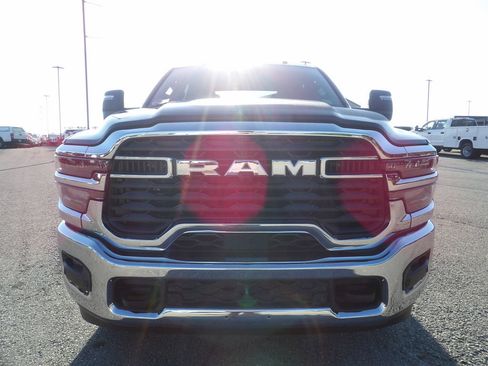 Used 2026 RAM 2500 Big Horn AWD/4WD image 12
