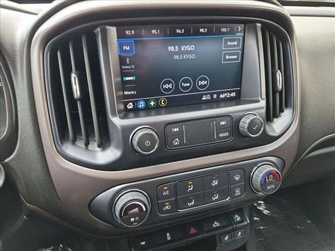 Used 2022 GMC Canyon AT4 AWD/4WD image 13