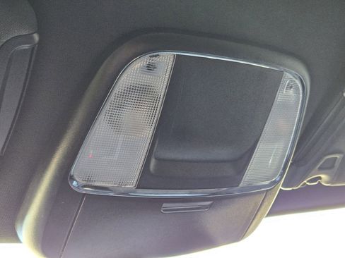 Used 2020 Dodge Charger SXT w/ Blacktop Package image 31