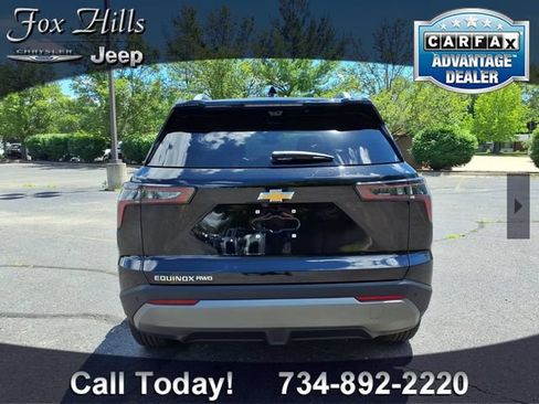 Used 2025 Chevrolet Equinox LT w/ Convenience Package II AWD/4WD image 7