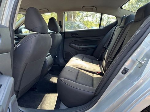 Used 2024 Nissan Altima 2.5 S FWD image 24