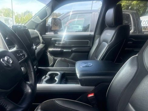 Used 2023 RAM 1500 Laramie AWD/4WD image 7