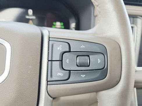 Used 2024 GMC Yukon XL Denali w/ Advanced Technology Package AWD/4WD image 22