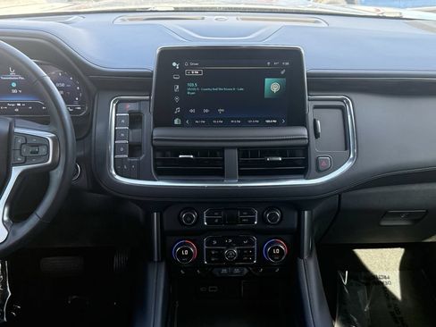 Used 2023 Chevrolet Tahoe Z71 w/ Off-Road Capability Package AWD/4WD image 16