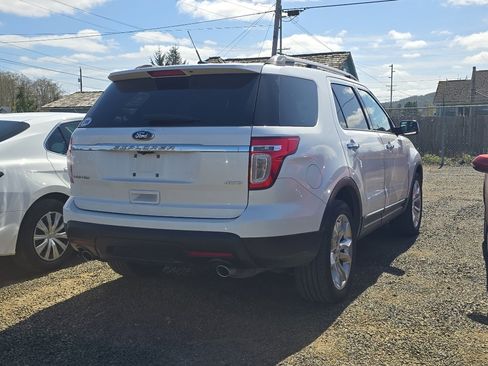 Used 2013 Ford Explorer Limited image 2