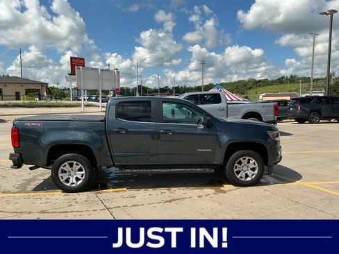 Used 2019 Chevrolet Colorado LT w/ LT Convenience Package AWD/4WD image 4