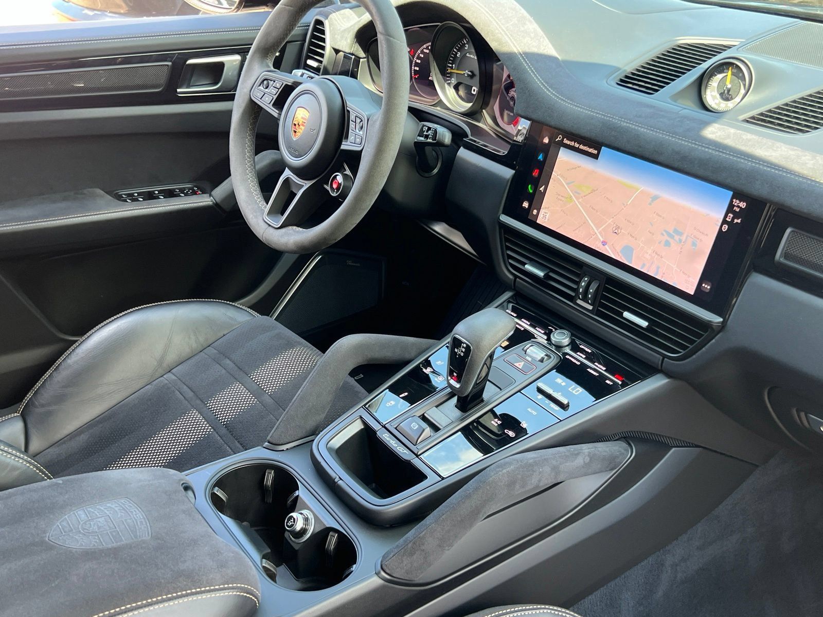 Used 2022 Porsche Cayenne Turbo GT AWD/4WD image 16