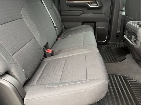 Used 2023 Chevrolet Silverado 1500 RST w/ Z71 Off-Road Package AWD/4WD image 17