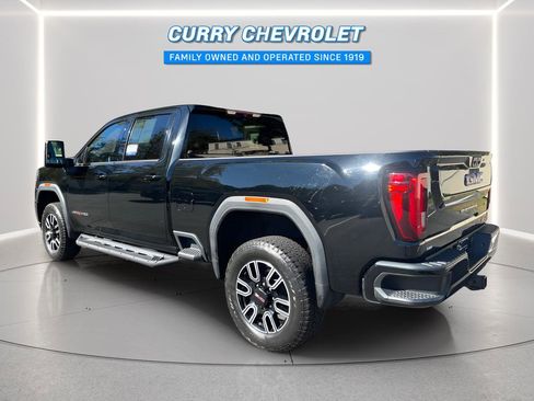 Used 2022 GMC Sierra 2500 AT4 w/ Gooseneck/5TH Wheel Package image 10