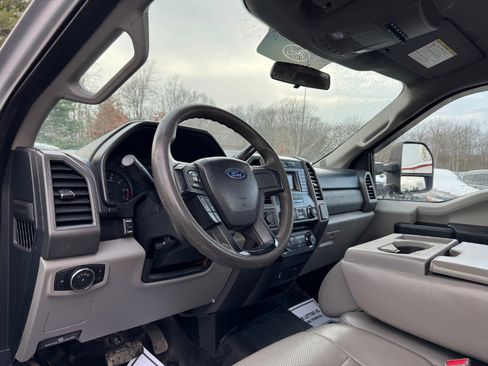 Used 2017 Ford F250 XL w/ XL Value Package image 14