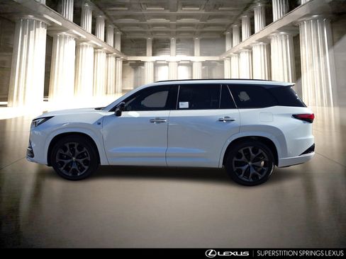 New 2026 Lexus TX 500h AWD image 7