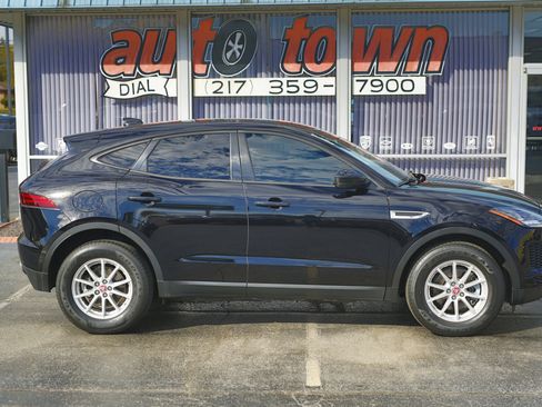 Used 2019 Jaguar E-PACE image 19