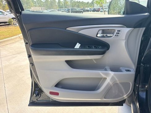 Used 2019 Honda Pilot EX-L image 14