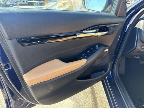 Used 2024 Kia Seltos SX w/ SX Sunroof Package image 18