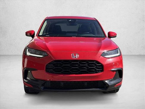 Used 2023 Honda HR-V EX-L image 2